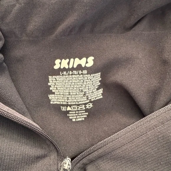 Black Sleeveless Jumpsuit - Picture 6 of 6